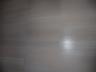 Esche weiß eingefärbt_5